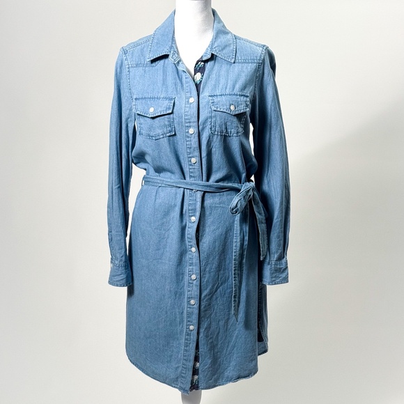 🌸 EUC Draper James Chambray Magnolia Detail Shirt Dress Size 4 Retail $100 🌿✨ - Picture 1 of 16